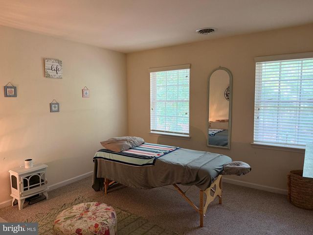1400 STRAWBERRY ST., Mays Landing, NJ 08330