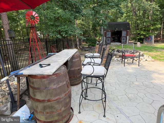 1400 STRAWBERRY ST., Mays Landing, NJ 08330
