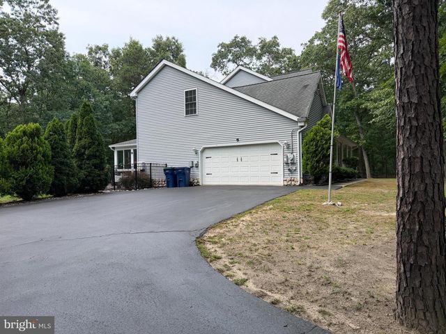 1400 STRAWBERRY ST., Mays Landing, NJ 08330