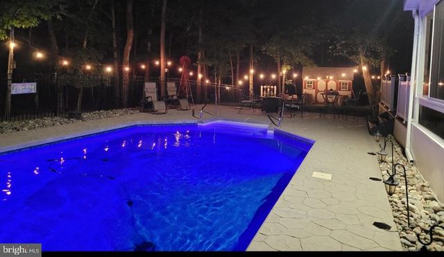 1400 STRAWBERRY ST., Mays Landing, NJ 08330