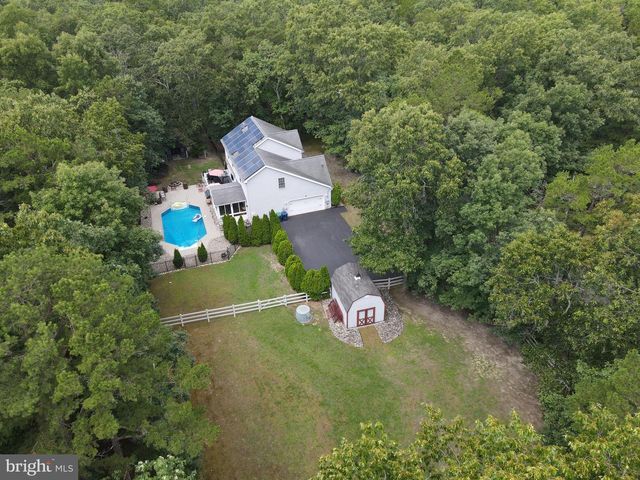 1400 STRAWBERRY ST., Mays Landing, NJ 08330