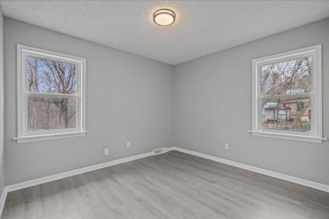 326 Millbank Road, Wellford, SC 29385