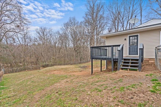 326 Millbank Road, Wellford, SC 29385