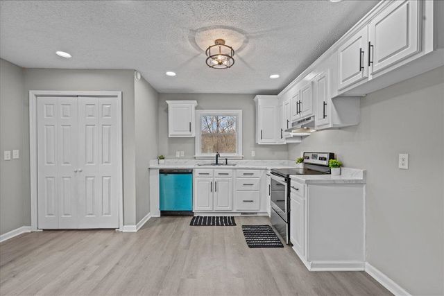 326 Millbank Road, Wellford, SC 29385