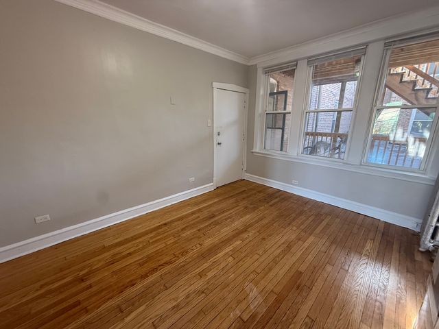 2206 S 57th Avenue 2, Cicero, IL 60804