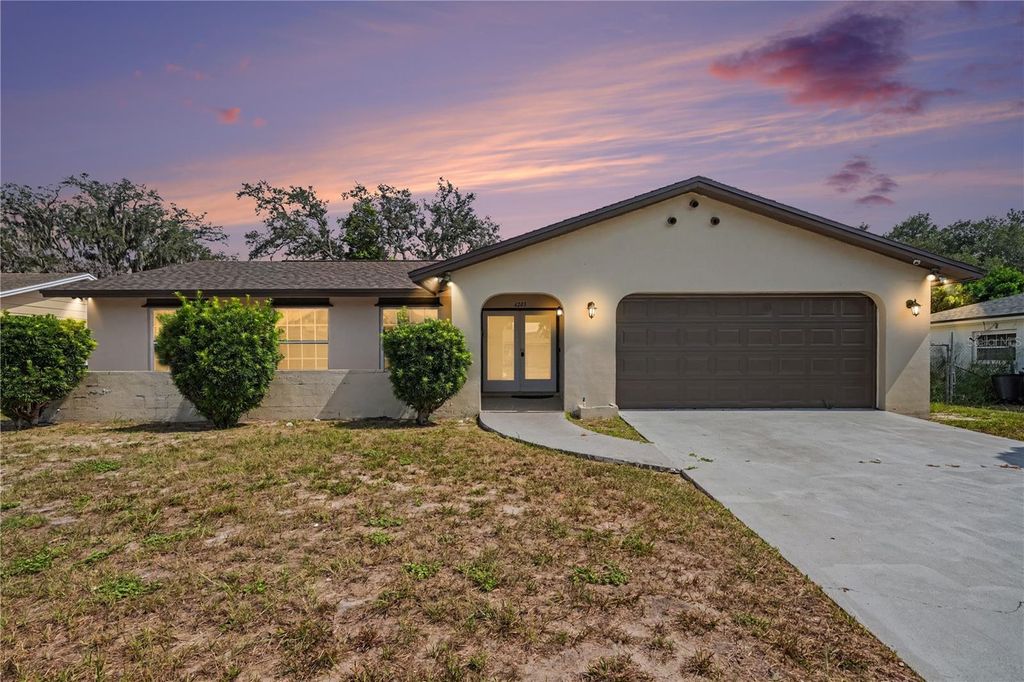 Image 1 of property listing at 6203 TEBBETTS DRIVE, Orlando, FL 32808
