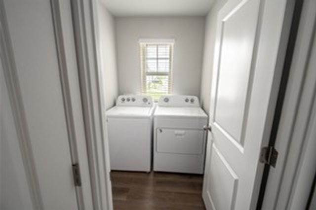 5502 144th Street, Urbandale, IA 50323