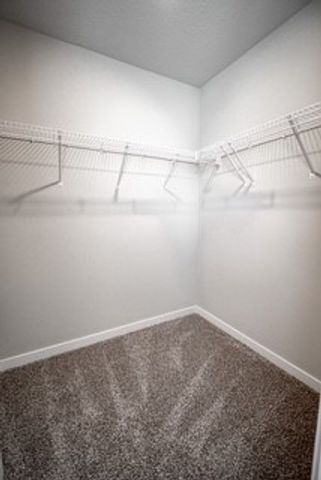 5502 144th Street, Urbandale, IA 50323