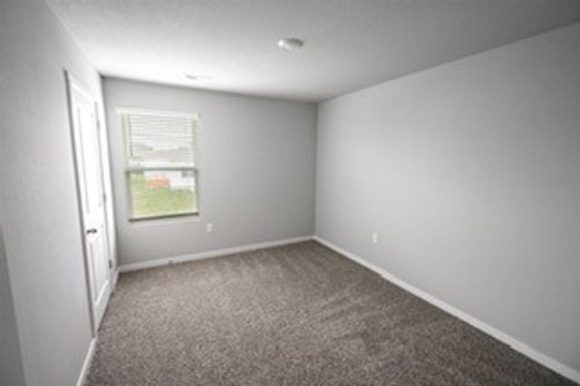 5502 144th Street, Urbandale, IA 50323