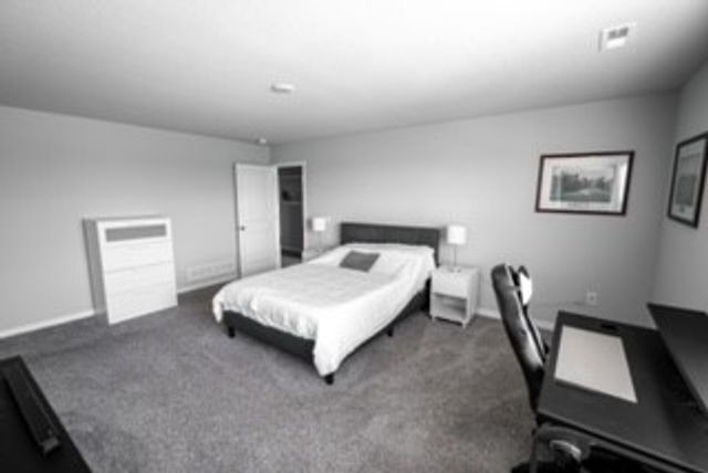 5502 144th Street, Urbandale, IA 50323