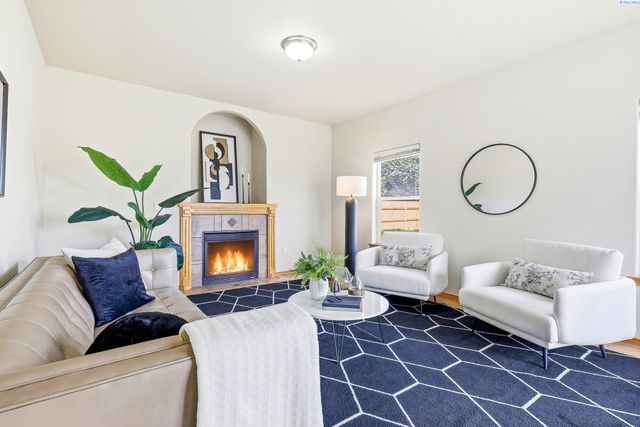 1173 Kensington Way, Richland, WA 99352