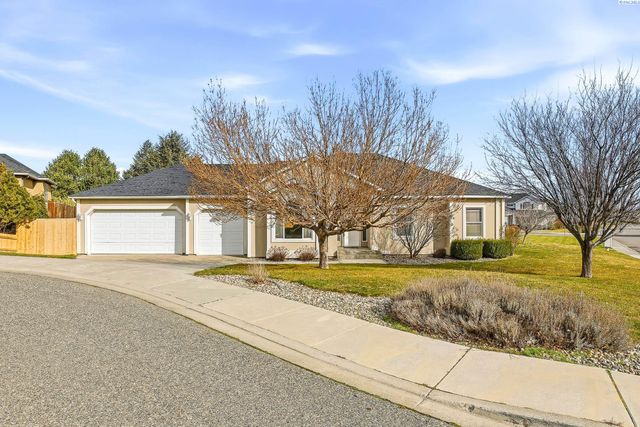 1173 Kensington Way, Richland, WA 99352