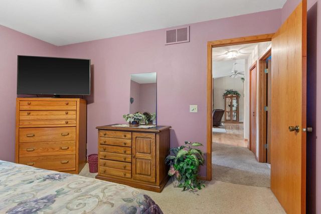 450 St Andrews Trail, Nekoosa, WI 54457