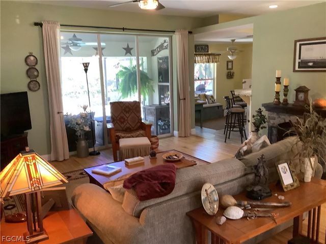 2307 SW 44th ST, Cape Coral, FL 33914