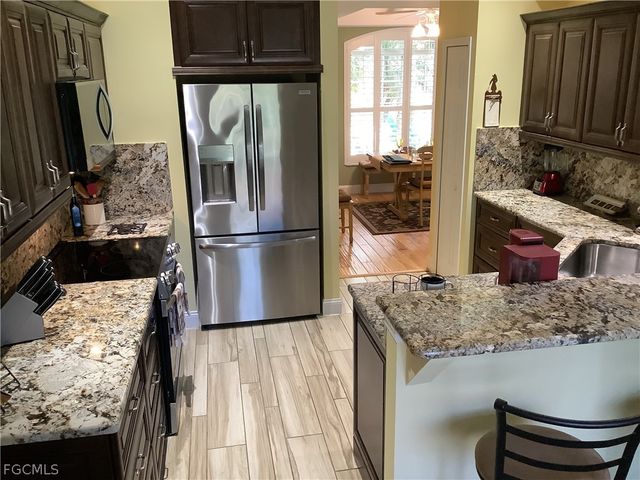 2307 SW 44th ST, Cape Coral, FL 33914