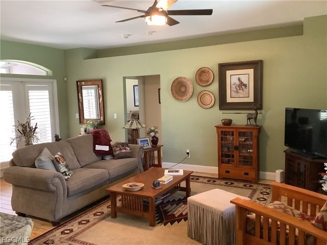 2307 SW 44th ST, Cape Coral, FL 33914