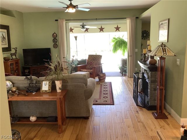 2307 SW 44th ST, Cape Coral, FL 33914