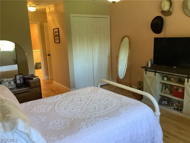 2307 SW 44th ST, Cape Coral, FL 33914