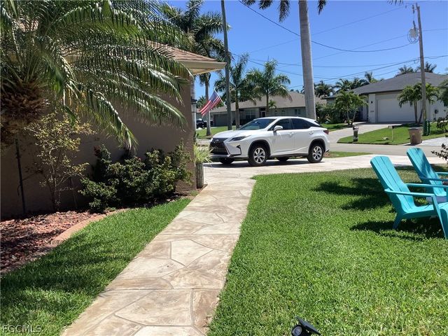 2307 SW 44th ST, Cape Coral, FL 33914