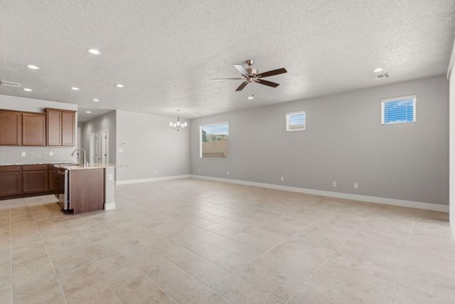 4301 Mountain Trail Loop NE, Rio Rancho, NM 87144
