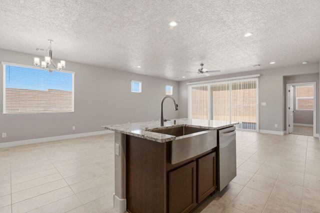 4301 Mountain Trail Loop NE, Rio Rancho, NM 87144