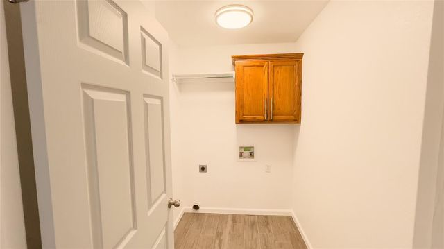 9317 Apple Drive, Oklahoma City, OK 73130