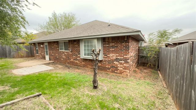 9317 Apple Drive, Oklahoma City, OK 73130