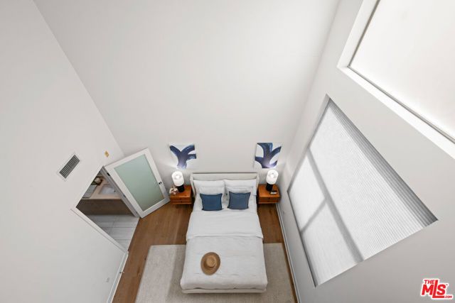 108 S Croft Avenue 102, Los Angeles, CA 90048