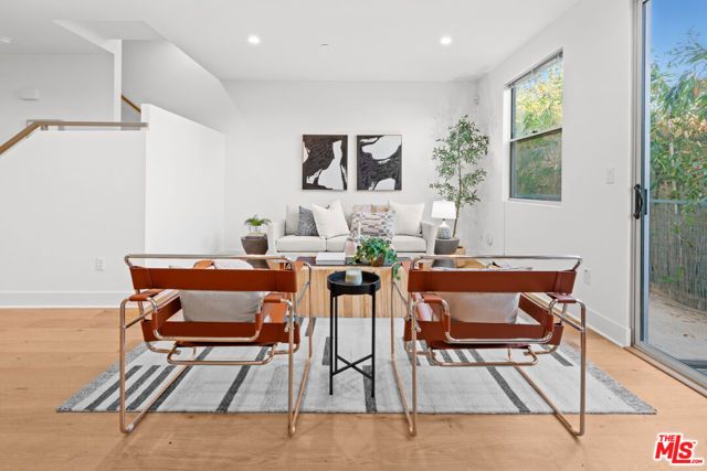 108 S Croft Avenue 102, Los Angeles, CA 90048