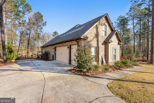 249 Mossy Lake Road, Perry, GA 31069