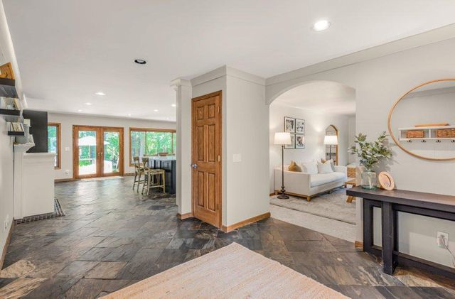 11708 Sunset Trail, Plymouth, MN 55441