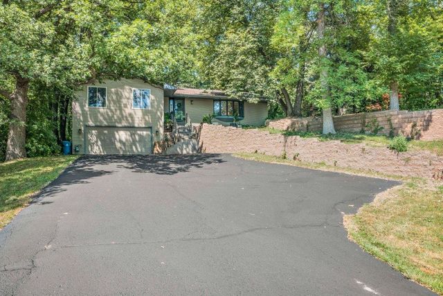 11708 Sunset Trail, Plymouth, MN 55441