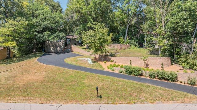 11708 Sunset Trail, Plymouth, MN 55441