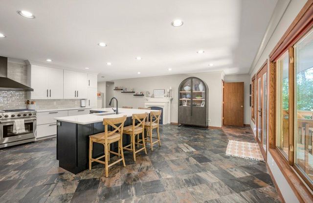 11708 Sunset Trail, Plymouth, MN 55441