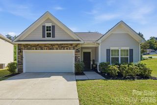 429 Oak Brook Drive, Salisbury, NC 28146
