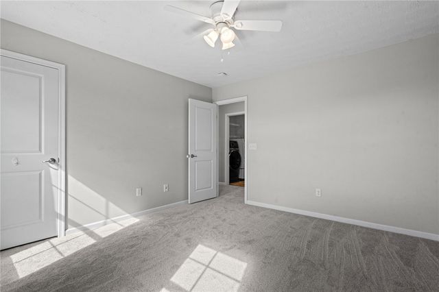 1950 Stone Creek Boulevard, Centerville, OH 45458