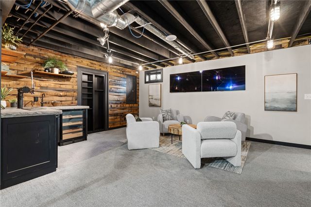 1950 Stone Creek Boulevard, Centerville, OH 45458