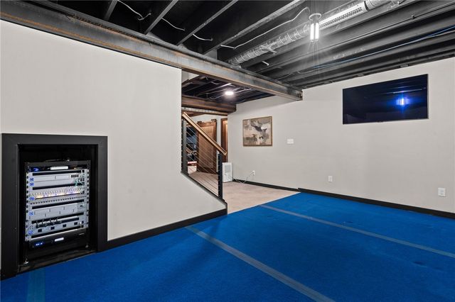 1950 Stone Creek Boulevard, Centerville, OH 45458