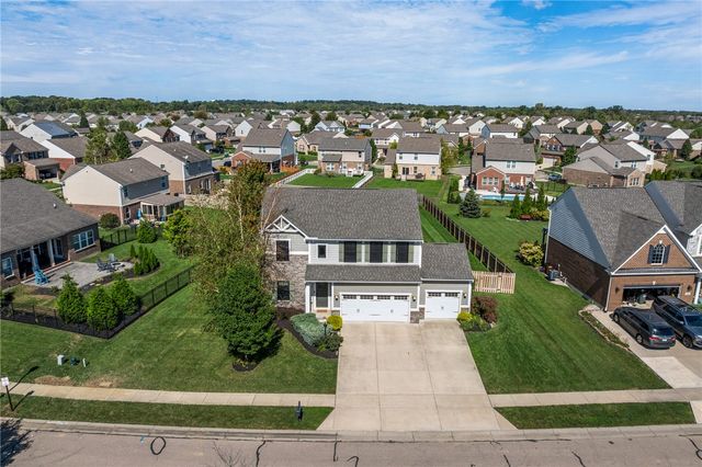 1950 Stone Creek Boulevard, Centerville, OH 45458