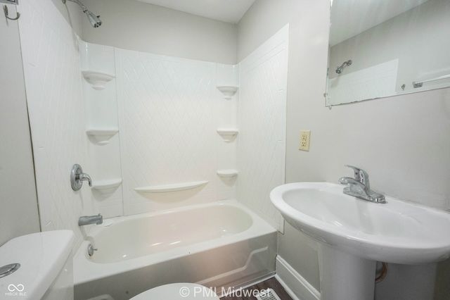 323 W 40th Street, Indianapolis, IN 46208