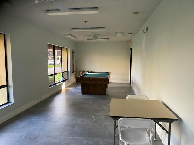 4711 Lucerne Lakes Boulevard E 204, Lake Worth, FL 33467