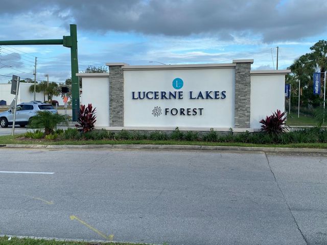 4711 Lucerne Lakes Boulevard E 204, Lake Worth, FL 33467