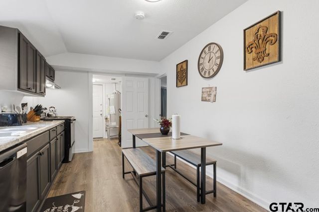 10124 County Road 280, Tyler, TX 75707