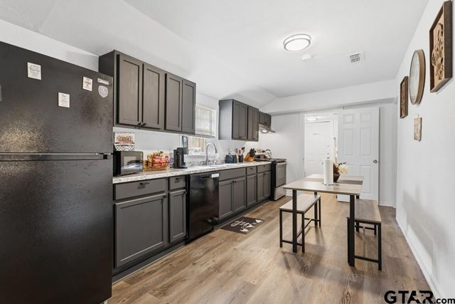 10124 County Road 280, Tyler, TX 75707