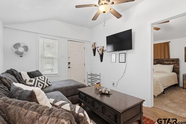 10124 County Road 280, Tyler, TX 75707