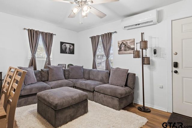 10124 County Road 280, Tyler, TX 75707