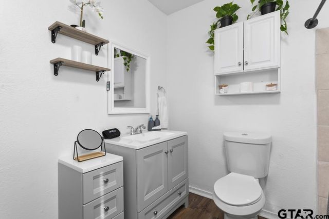 10124 County Road 280, Tyler, TX 75707