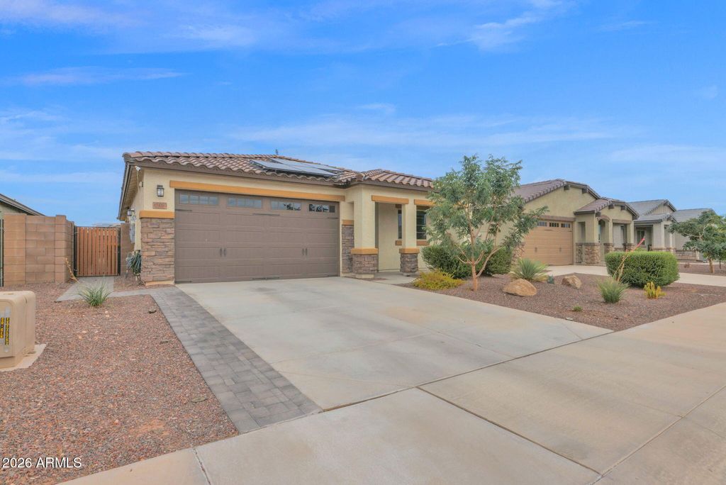 17420 W LAURIE Lane, Waddell, AZ 85355 — photo 2