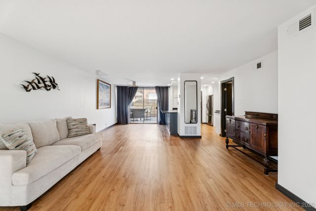 410 W 7th Street 244, Tulsa, OK 74119