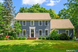 21 Phyllis Lane, Newtown, CT 06470